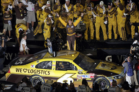 2011_david_ragan_nw_win_daytona
